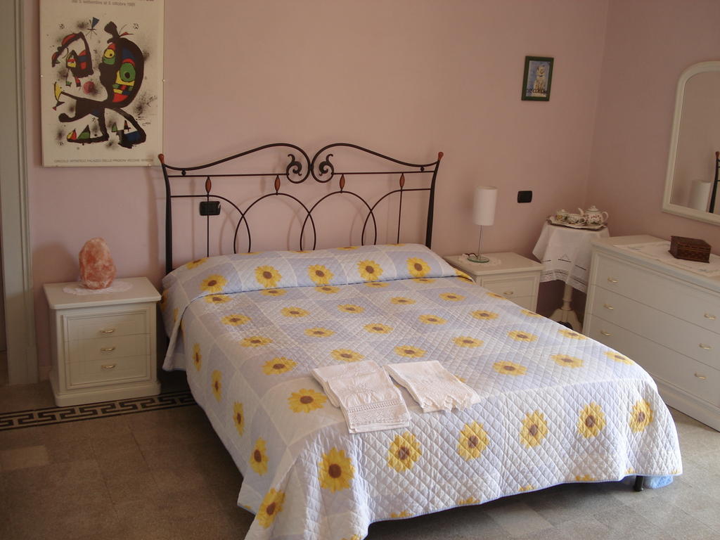 Abruzzo Segreto Bed & Breakfast Navelli ภายนอก รูปภาพ