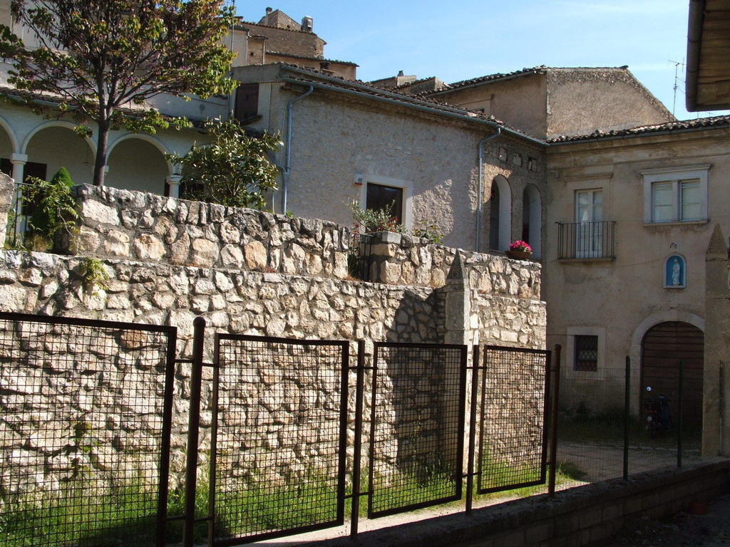 Abruzzo Segreto Bed & Breakfast Navelli ภายนอก รูปภาพ